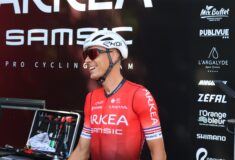 Image de l'article Nouveau design pour les casques d'Arkéa-Samsic sur le Tour de France
