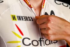 Image de l'article La Fédération de Cyclisme Espagnole présente son maillot