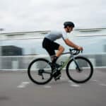 Faut-il acheter un casque de vélo aéro ?