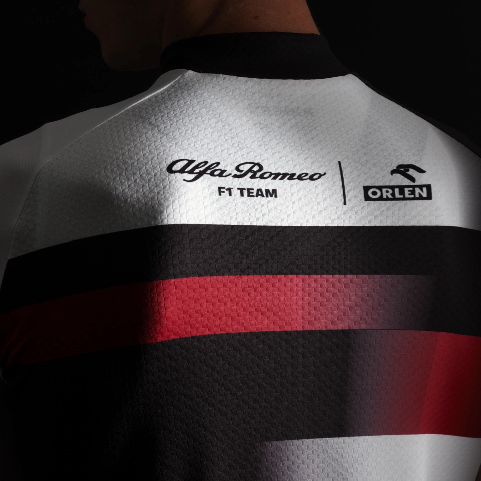 Maillot cyclisme Assos et Alfa Romeo