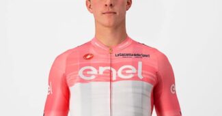 Image de l'article Giro Italia 2023 : présentation du maillot rose