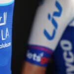 Jayco AlUla dévoile les maillots 2023 de ses équipes WorldTour