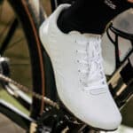 Est-il possible de rouler en gravel avec des chaussures de route ?