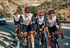 Image de l'article UAE Team Emirates : les équipements des coureurs en 2023