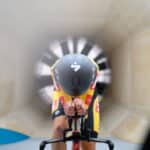 Uno X Pro Cycling Team dévoile son nouveau casque de contre la montre