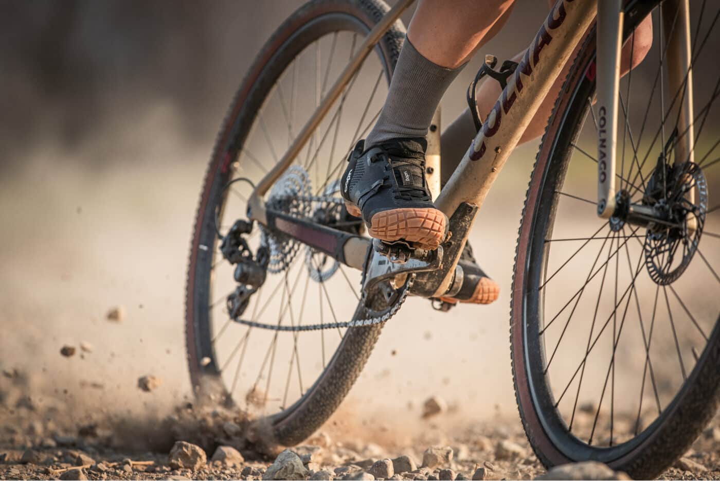 Chaussures gravel aventure distanza udog