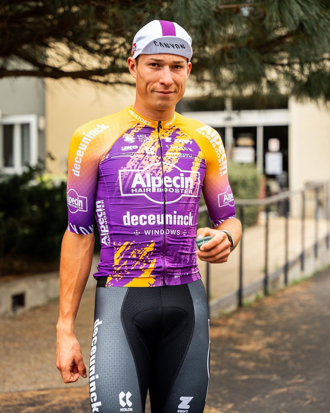 jasper philipsen maillot poulidor tour de france 2023