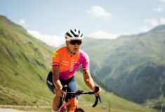 Image de l'article Un maillot spécial sur le Tour de France pour l’équipe Canyon Sram