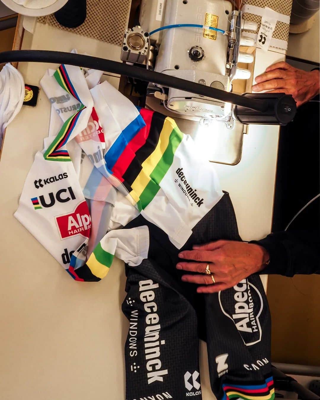 maillot champion du monde van der poel