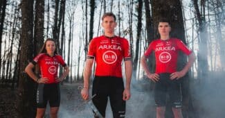 Image de l'article L’équipe bretonne Arkéa – B&B Hôtels présente son maillot pour 2024