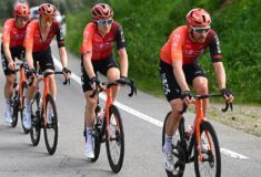 Image de l'article Geraint Thomas aperçu avec des chaussures Quoc