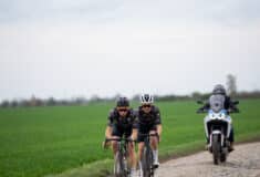 Image de l'article Équipés pour l’Enfer du Nord : Notre Guide Complet pour le Paris-Roubaix Challenge