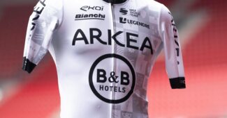 Image de l'article Arkea B&B Hotels portera un maillot blanc sur le Tro Bro Léon 2024