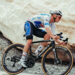Remco Evenepoel porte une nouvelle paire de chaussures Specialized sur le Tour de France