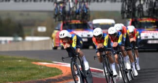Image de l'article Pourquoi les coureurs Lidl-Trek portent-ils des casques différents lors des contre-la-montre ?