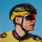 Oakley présente trois nouvelles paires de lunettes