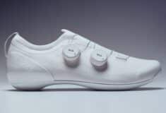 Image de l'article Rapha revoit de fond en comble ses chaussures Powerweave pour route et gravel