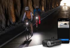 Image de l'article Garmin lance le Varia Vue : une lumière avant de vélo avec caméra 4K intégrée