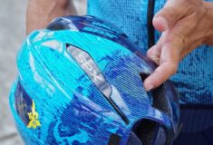 Image de l'article Fin de partenariat entre Limar et XDS Astana, l’équipe passe aux casques XDS