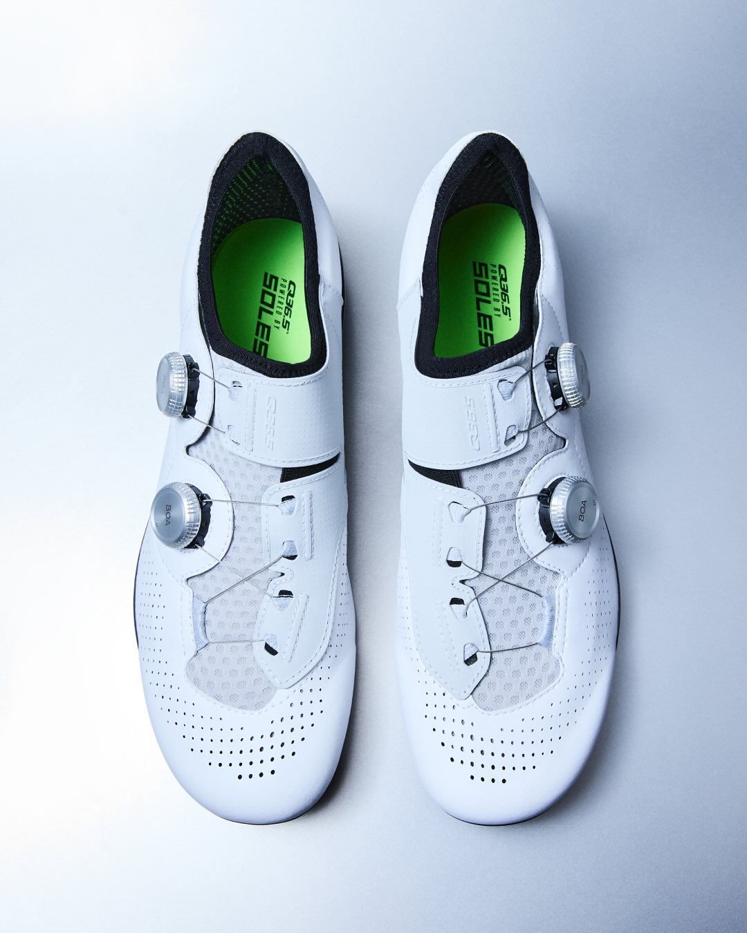 Q36.5 dévoile ses nouvelles chaussures de route Unique Pro