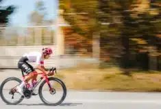 Image de l'article Giro 2025 : Les maillots des équipes engagées