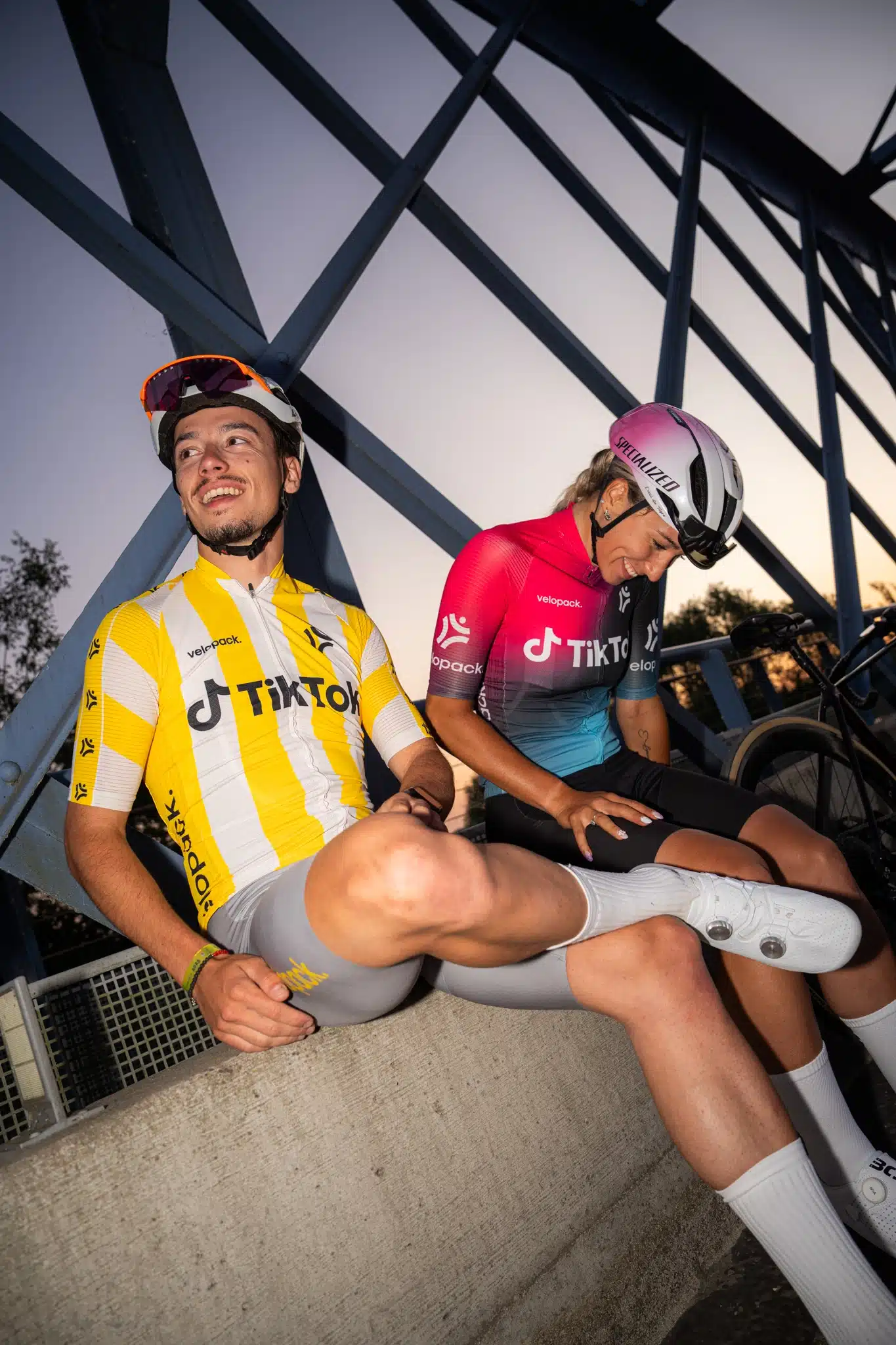 maillot tiktok cycling race tour de france 2025 velopack