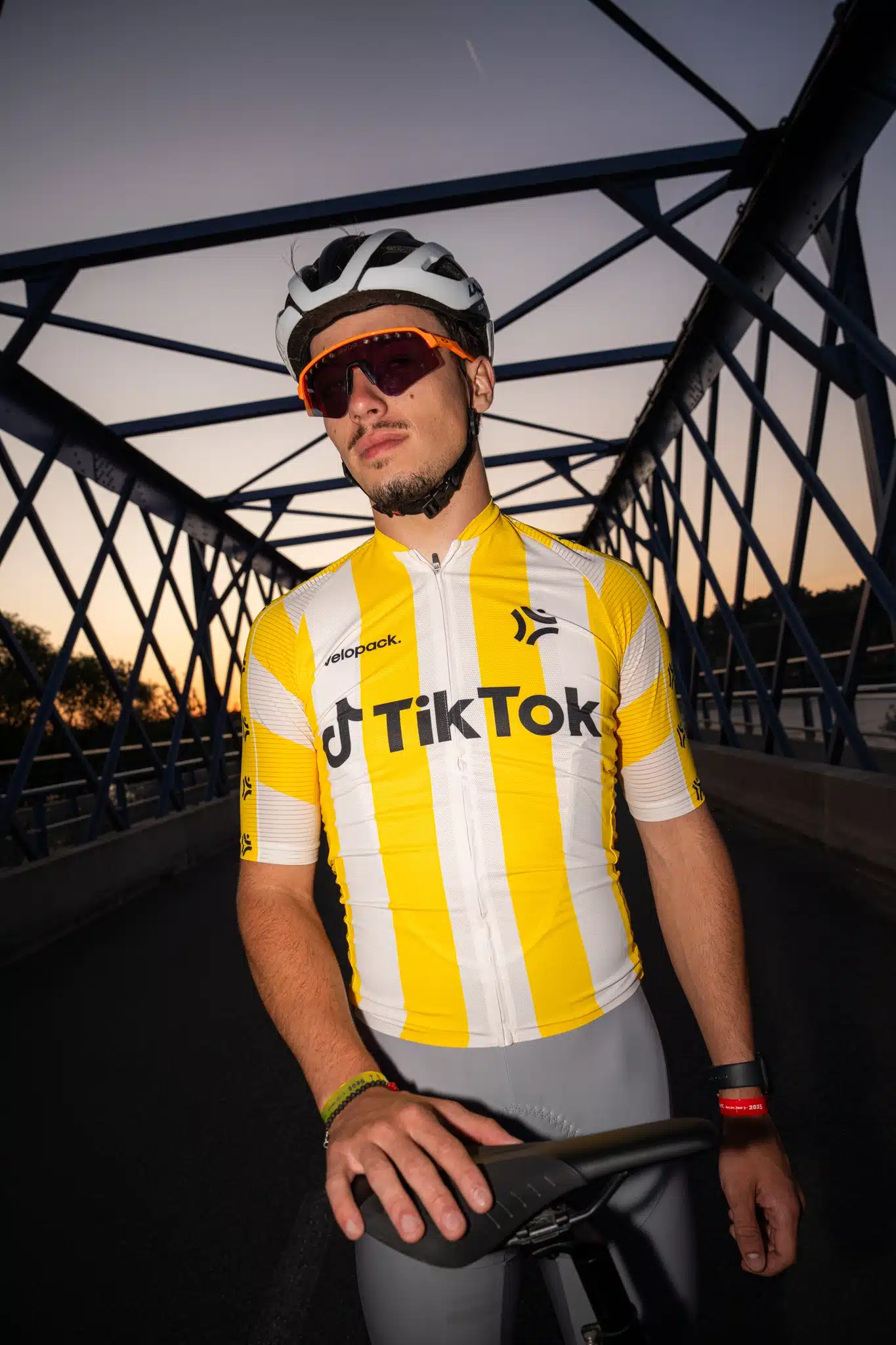 maillot tiktok cycling race tour de france 2025 velopack