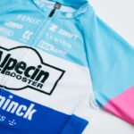 Quand Alpecin-Deceuninck porte un maillot en hommage à Poulidor