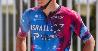 Image de l'article Israel-Premier Tech sort aussi son maillot spécial Tour de France 2025