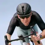Oakley Meta Vanguard, les lunettes connectées pour les cyclistes