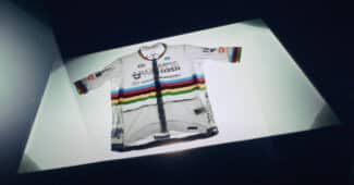 Image de l'article Pourquoi Pogacar portera un maillot arc-en-ciel signé Alé aux Championnats d’Europe 2025 ?