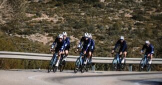 Image de l'article Israel–Premier Tech devient NSN Cycling Team et adopte une tenue provisoire