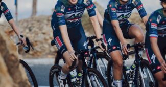 Image de l'article Une identité commune pour AG Insurance – Soudal et Soudal Quick-Step en 2026