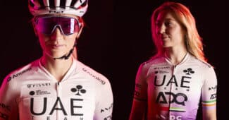 Image de l'article UAE Team ADQ dévoile un maillot 2026 inspiré par le désert