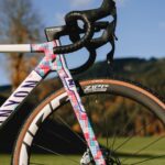 Le vélo LEGO de Zoe Backstedt ne passe pas inaperçu