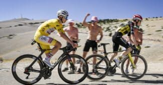 Image de l'article Un Colnago Y1RS utilisé par Pogacar sur le Tour de France vendu 165 000 €