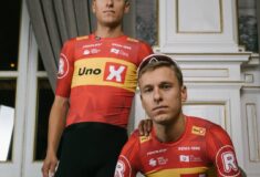 Image de l'article Uno-X Mobility dévoile son maillot 2026 : continuité visuelle et nouveau statut