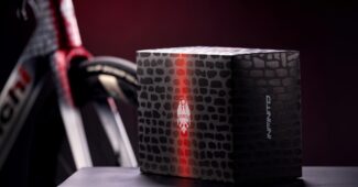 Image de l'article Bianchi dévoile un vélo Infinito Paris-Roubaix limitée à 55 exemplaires