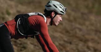 Image de l'article Abus lance le Taipan, un casque pensé pour le gravel et la longue distance