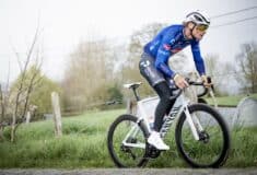 Image de l'article Canyon Endurace CFR, une alternative à l’Aeroad pour Paris-Roubaix