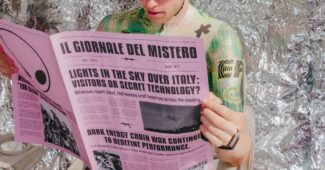 Image de l'article EF pousse le délire alien jusqu’au casque avec Muc-Off sur le Giro 2026