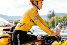 Image de l'article Uno-x Mobility adapte son maillot pour la Vuelta Femenina 2026