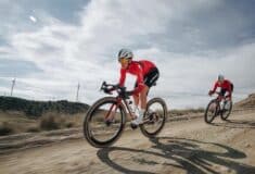 Image de l'article Specialized crux 5 : poids, aéro et pneus de 55 mm au programme