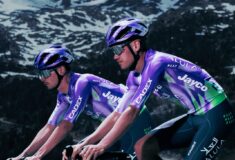 Image de l'article Jayco-AlUla avec un nouveau maillot sur le Tour de France 2026