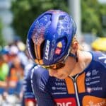 Au Tour de France, Team Picnic PostNL roule avec un casque imaginé par un enfant