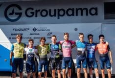 Image de l'article Groupama-FDJ United relie ses pros à leurs racines avec l’opération « Ton Club, Ton Maillot »